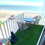 Cosy, Tres Jolie Vue Mer, A Pied A Apartment